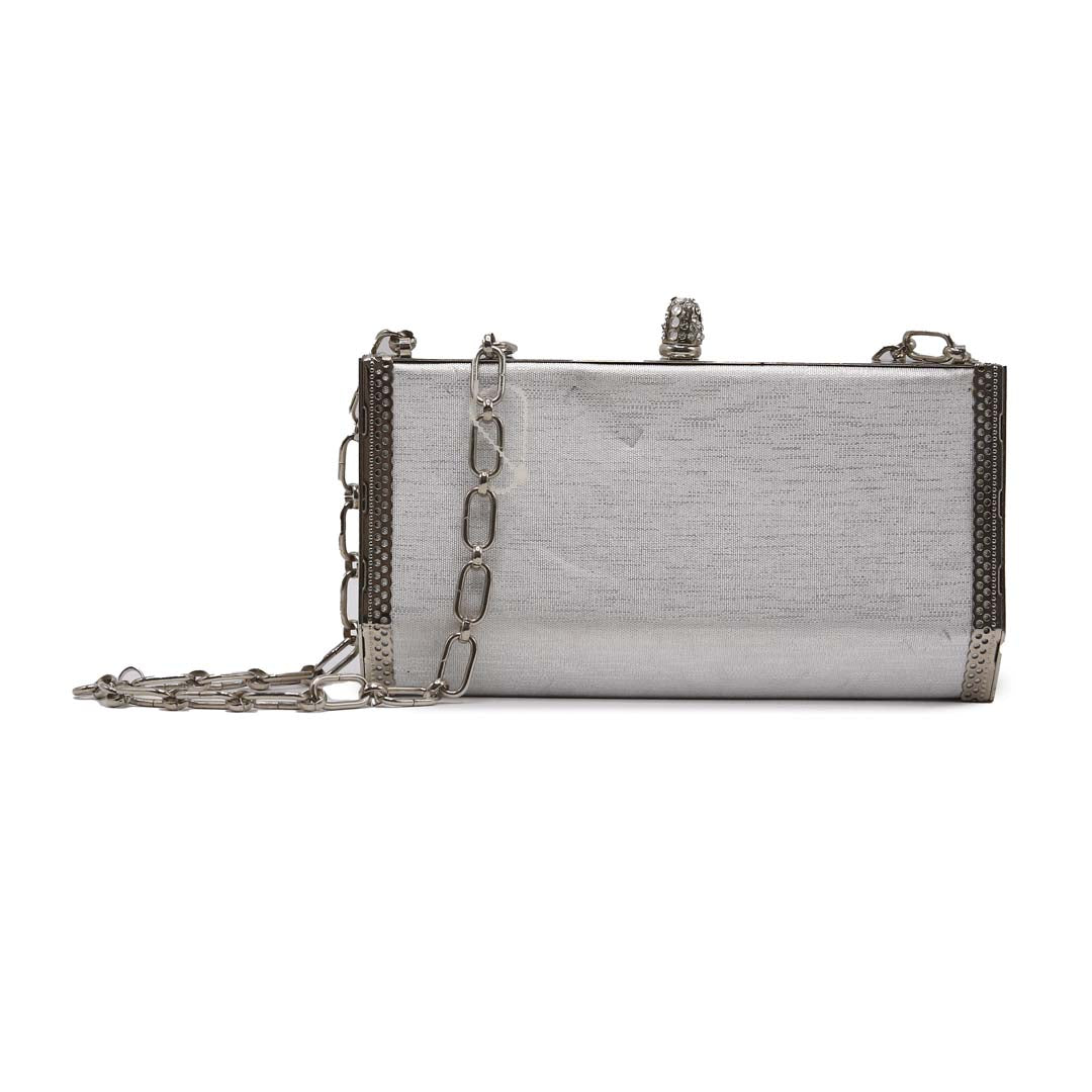 STYLISH BEIGE CREAM CLUTCH