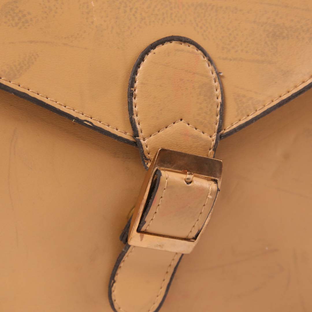 CLASSIC BROWN LEATHER SHOULDER BAG