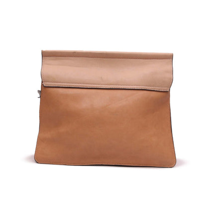 CLASSIC RING STYLE BROWN LEATHER CLUTCH