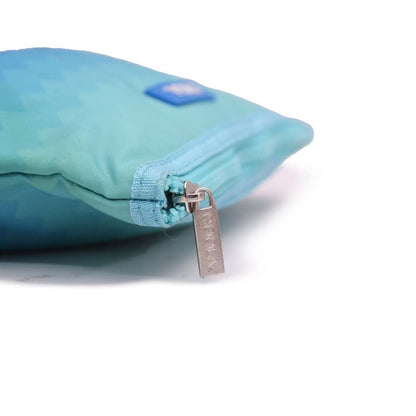 COOLA BLUE GRADIENT POUCH