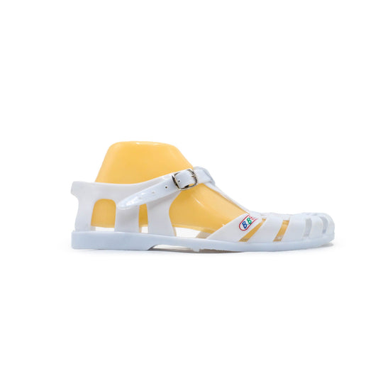 B.Boly White Sandal