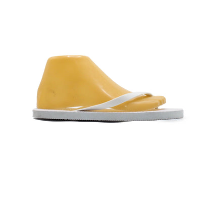 CLASSIC CASUAL WHITE FLIP FLOP