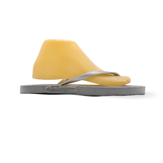 OLD NAVY GREY FLIP FLOP