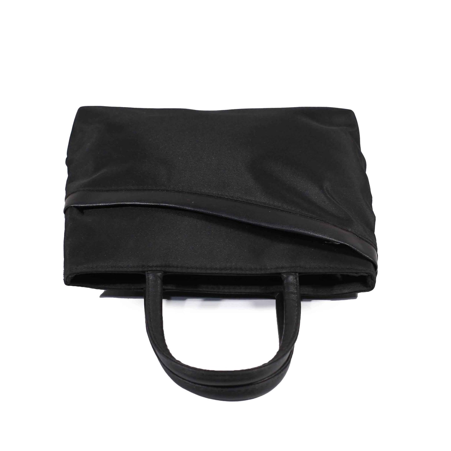 CLASSIC BLACK TOTE BAG