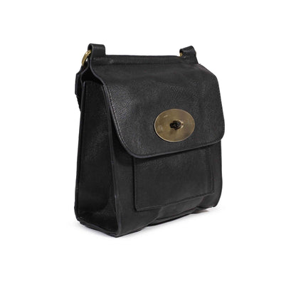 CLASSIC WOMENS BLACK SHOULDER BAG