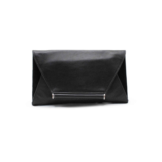 CLASSIC WOMENS BLACK SHOULDER BAG