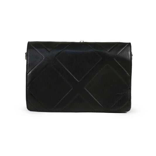 CLASSIC BLACK CROSSBODY BAG