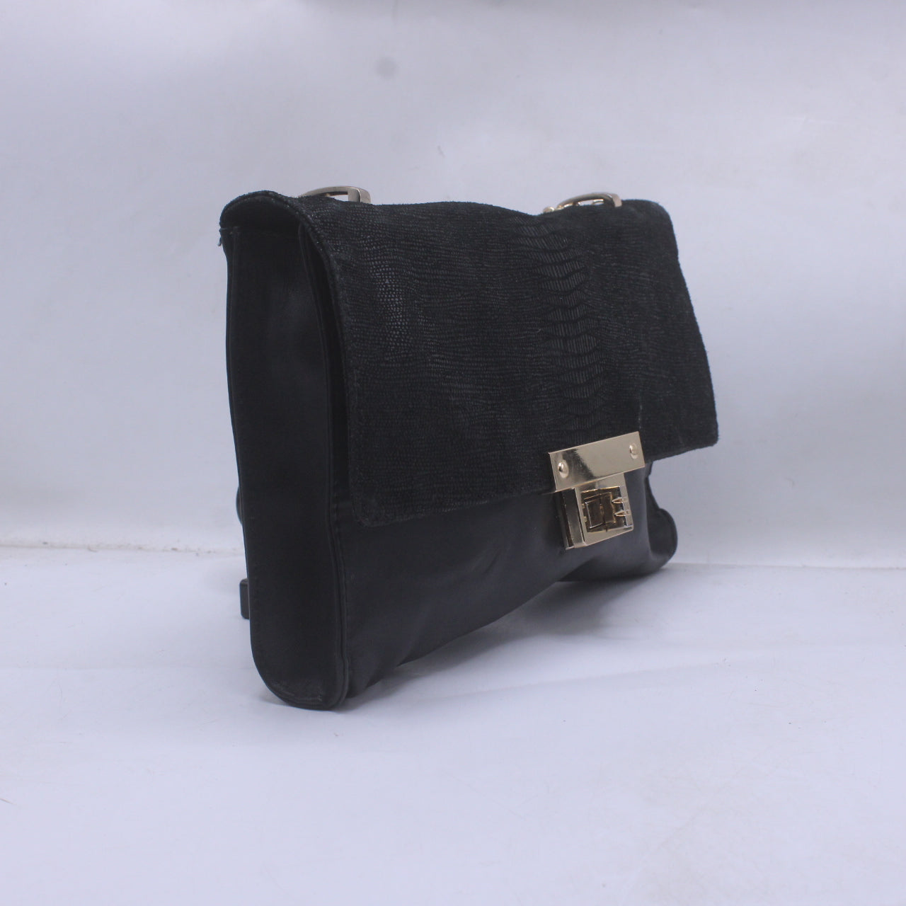 Ben De Lisi Black Women Clutch