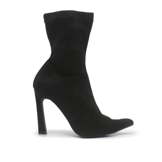 Boohoo Flared Heel Boot