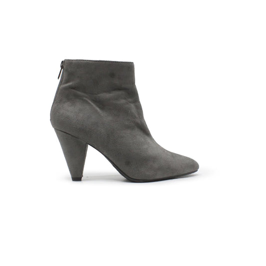 CHARLOTTE RUSSE ANKLE BOOT