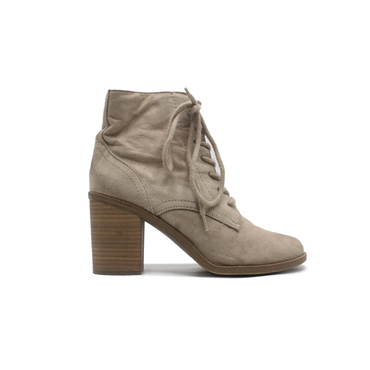 Universal Thread Ankle Boot