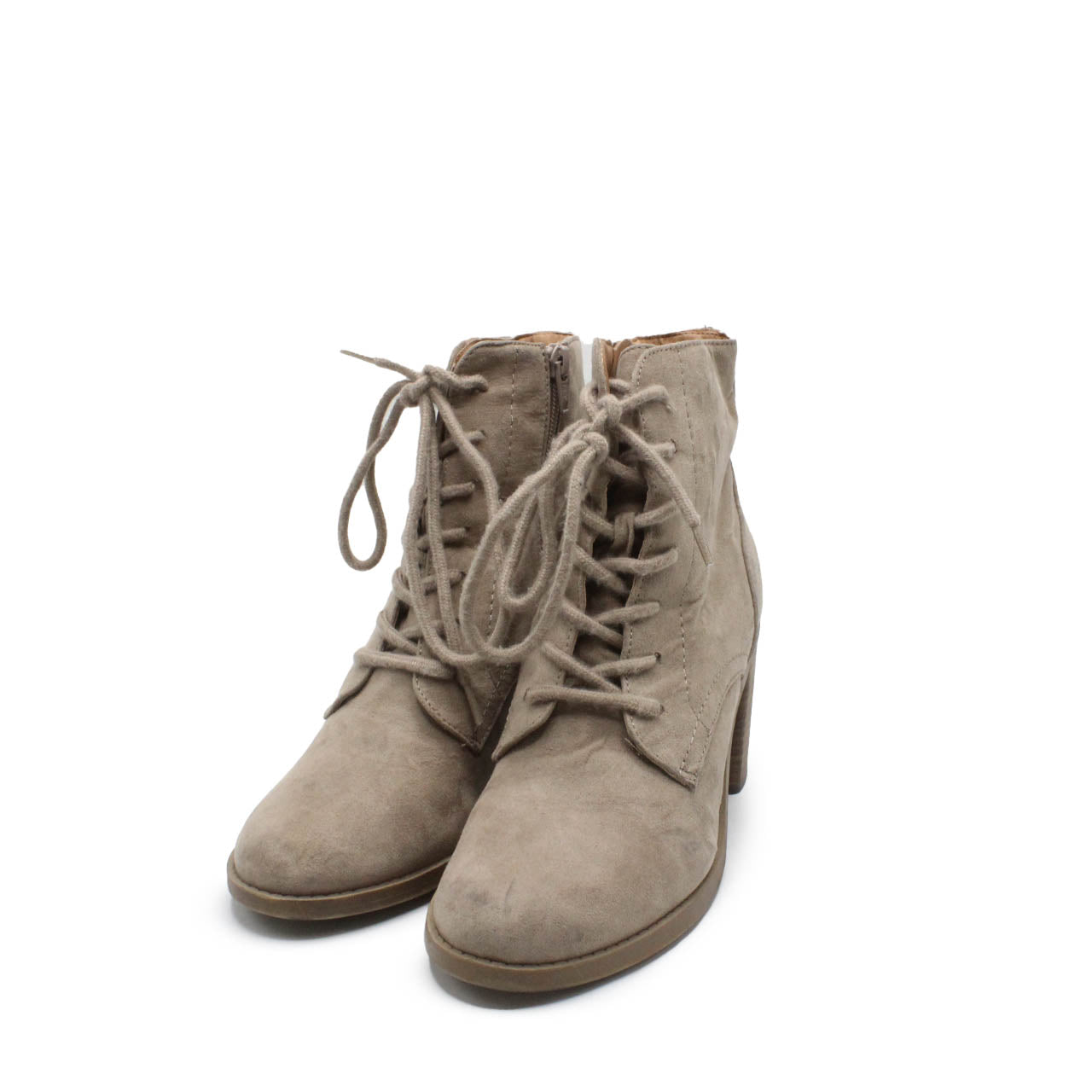 Universal Thread Ankle Boot