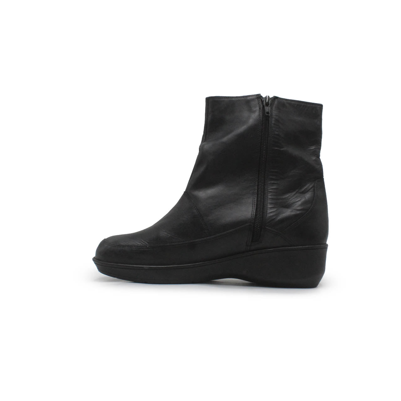 CARAVELLE ANKLE BOOT