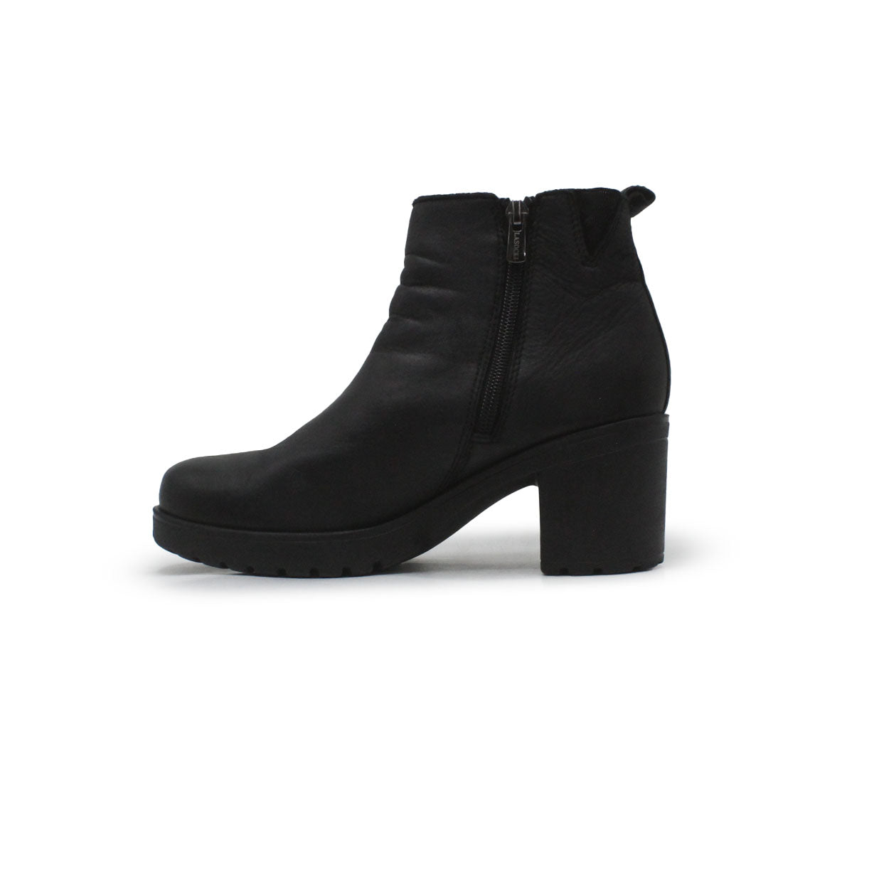 CLASSIC BLACK ANKLE BOOT