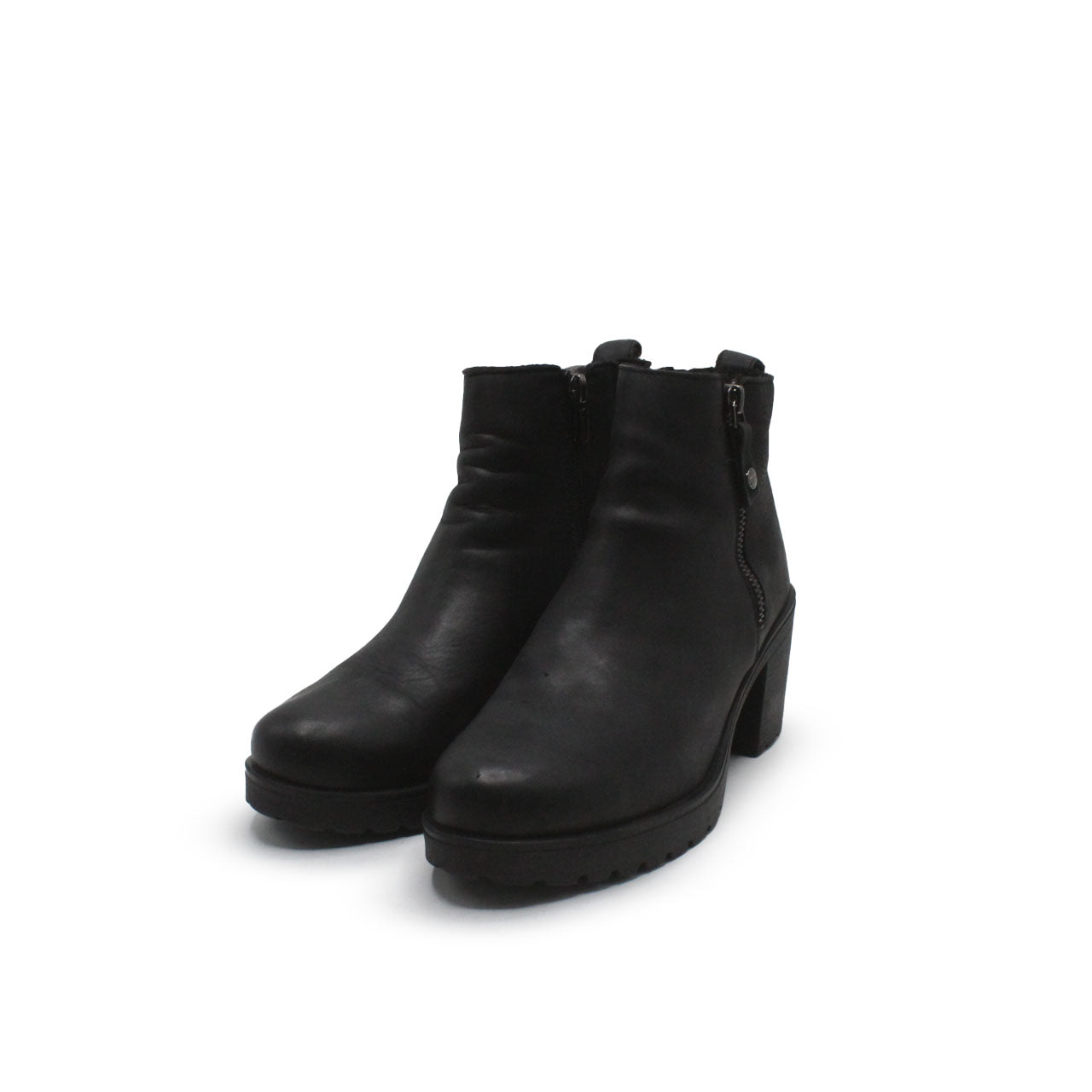 CLASSIC BLACK ANKLE BOOT