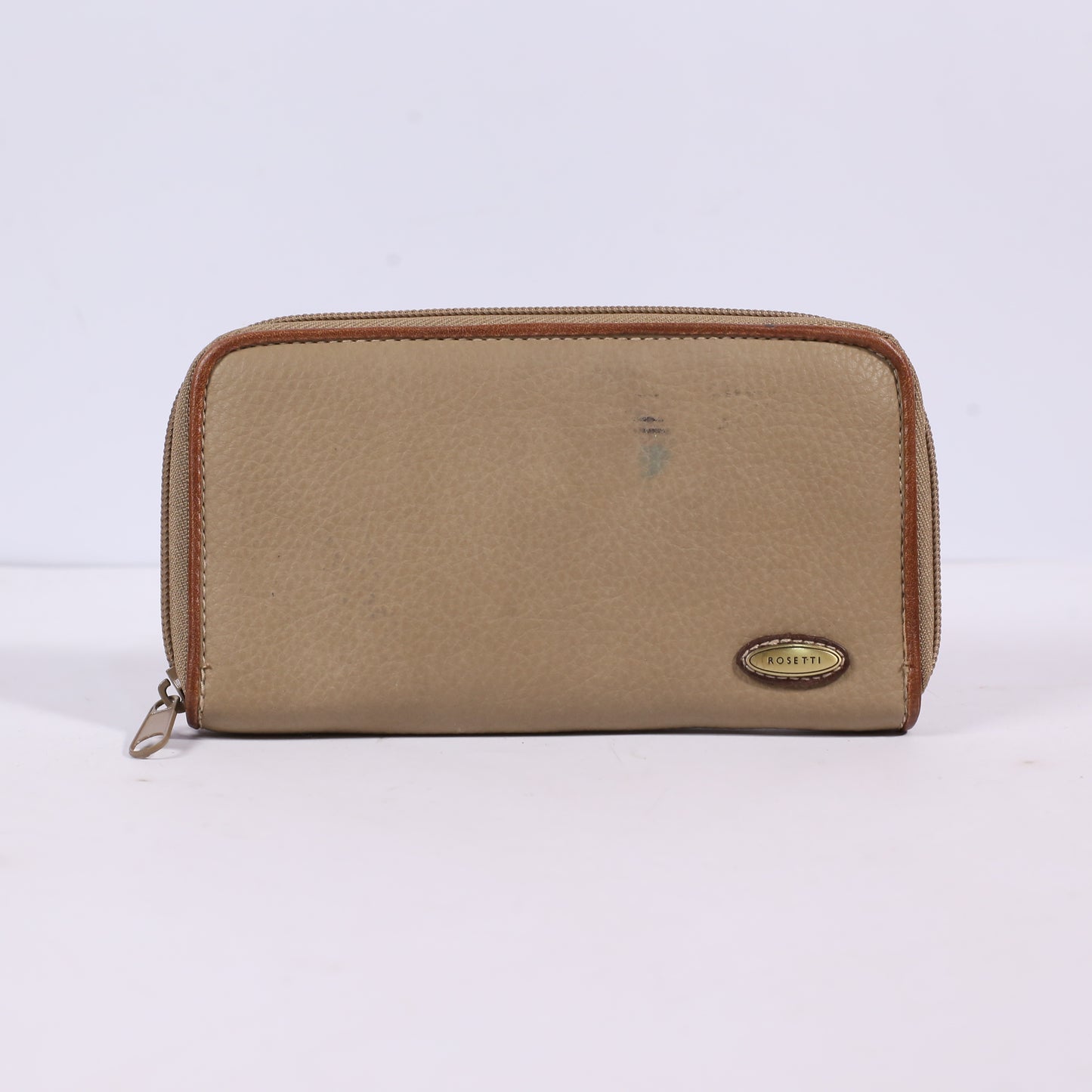 Rosetti WomansTwo-Tone Brown Leather Wallet