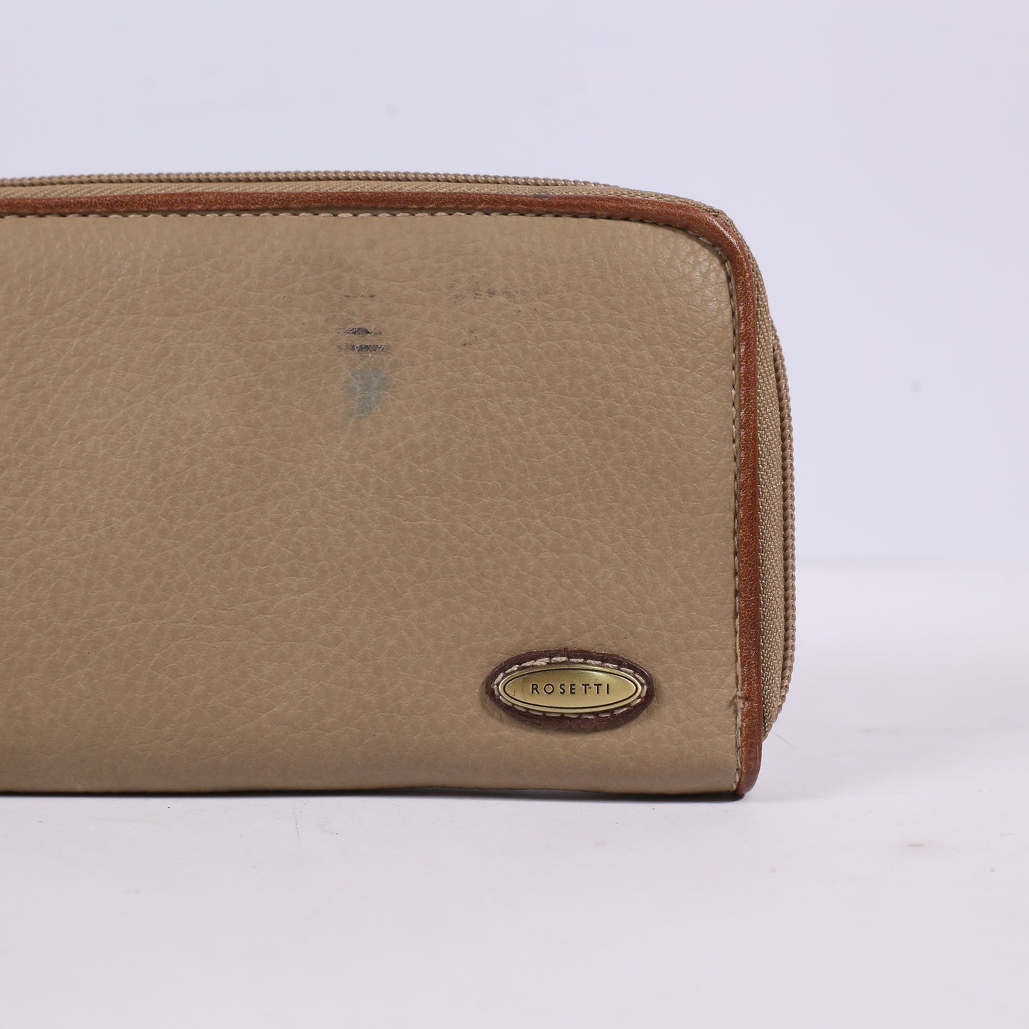 Rosetti WomansTwo-Tone Brown Leather Wallet