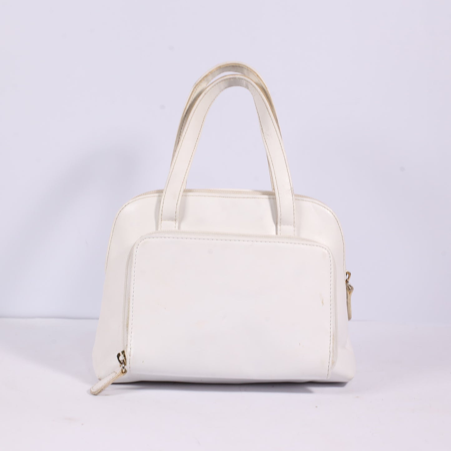 Liz Claiborne White Bag