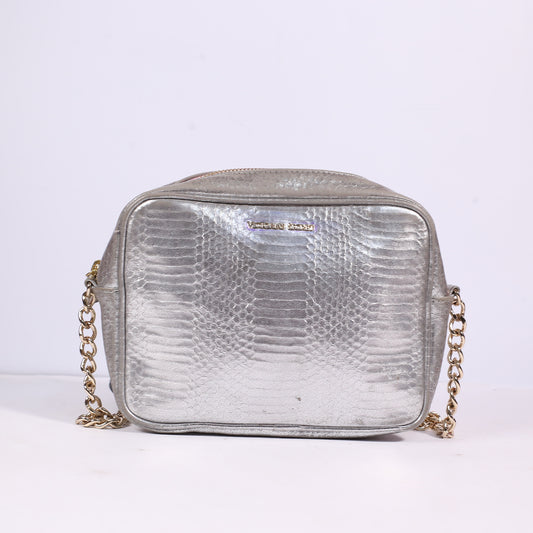 VICTORIA SECRET Silver Metallic Faux Snakeskin Camera Bag Crossbody Chain Strap