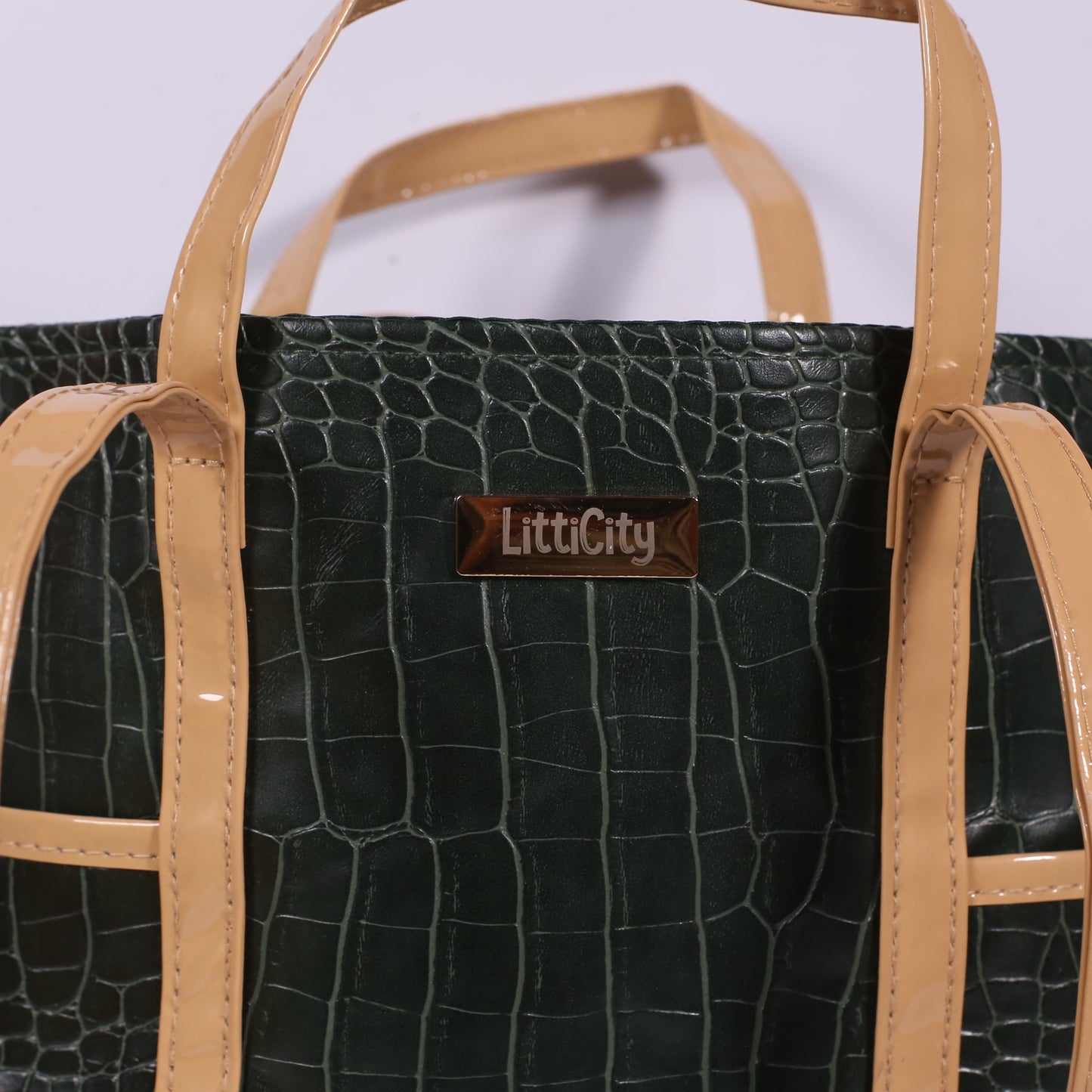 Litti City Women Green Bag