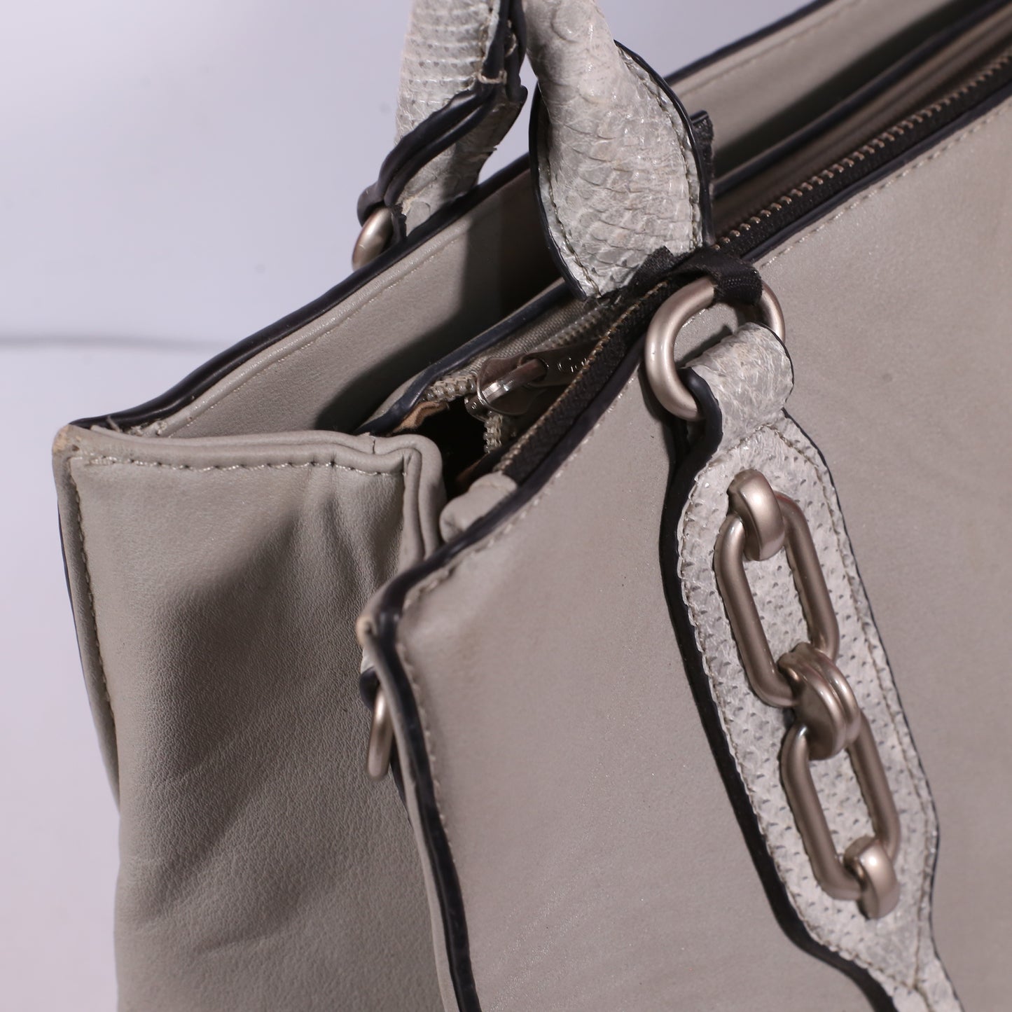 Gallantry Women Gray Bag