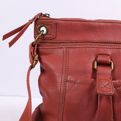 The Sak Kendra Crossbody in Cayenne