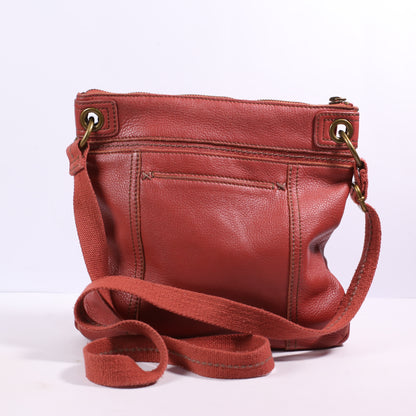 The Sak Kendra Crossbody in Cayenne