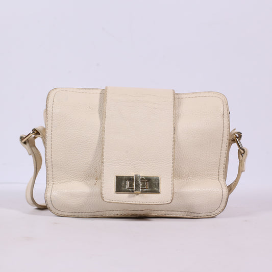 Forever 21 Women Beige Bag