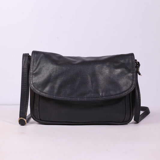 Ladies Black Shoulder Bag