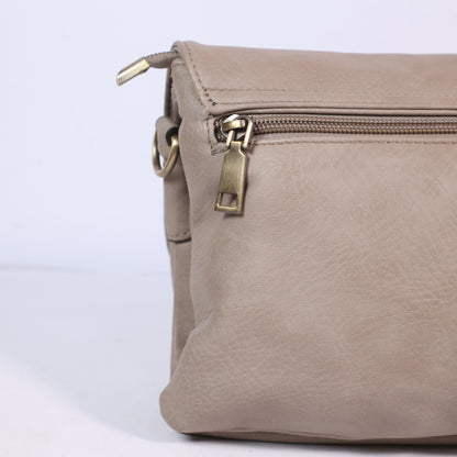 London & Son Women Gray Bag